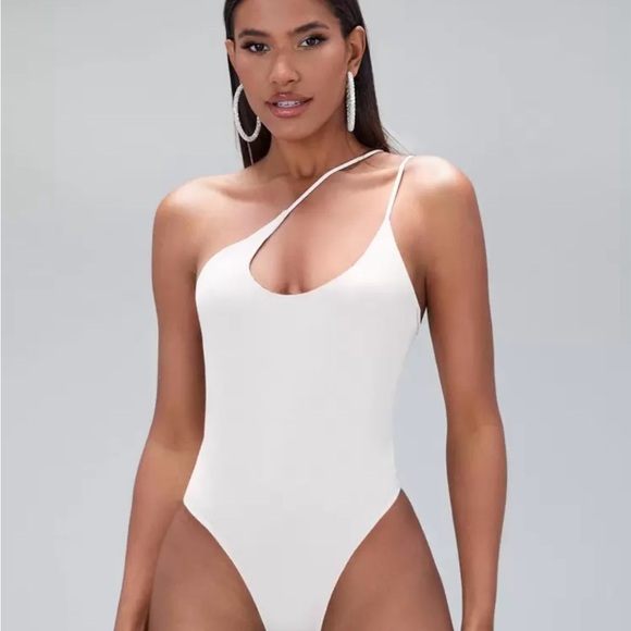 One-Shoulder Bodysuit | White (S) | Asymmetrical Cutout - Picture 1 of 7